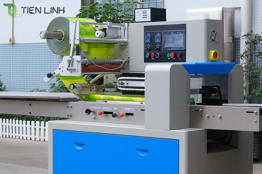 máy đóng gói bánh kẹo tự động, mini